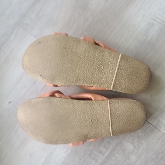 Light pink leather sandals target 🎯 size 11 - Picture 5 of 5